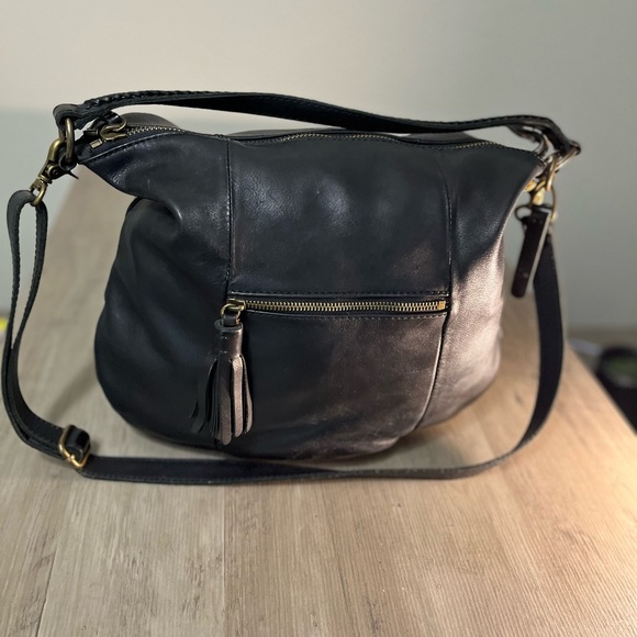 Lucky Brand Handbags - Lucky Brand Black Leather Tote